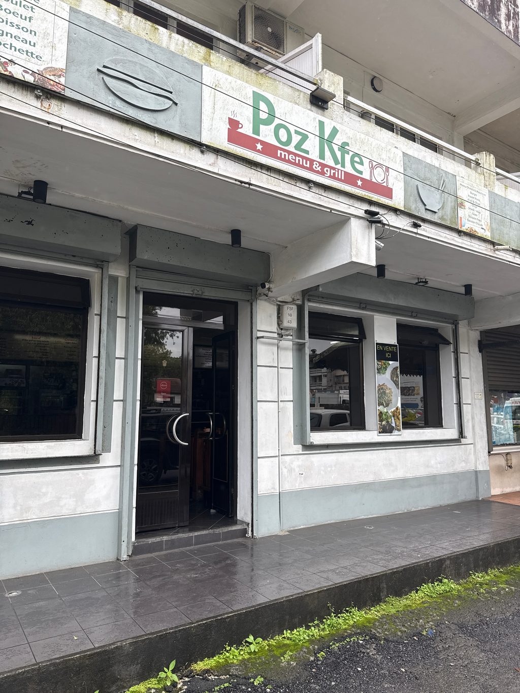 Poz Kfe — Curepipe, Mauritius