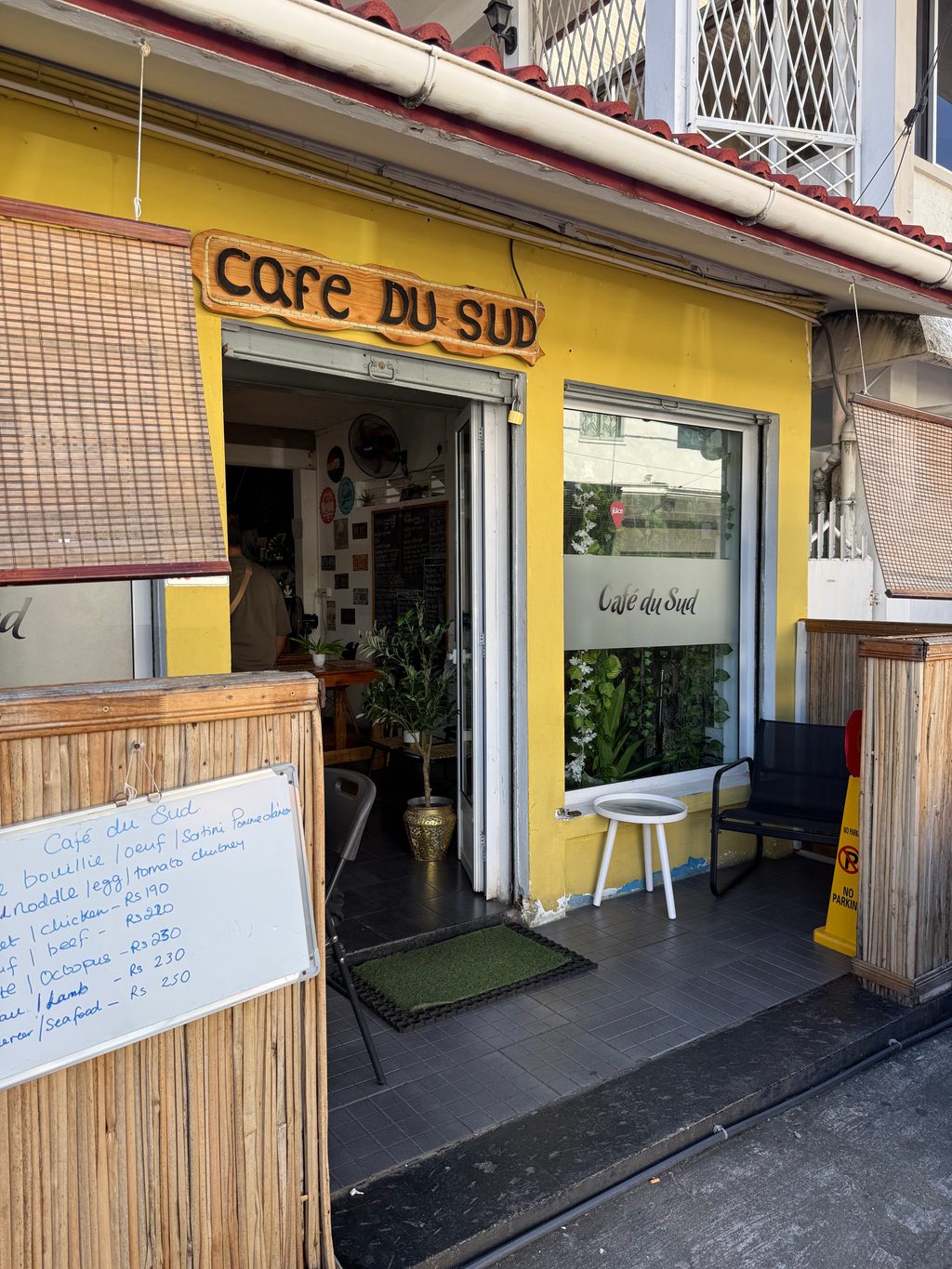 Café du Sud — Mahebourg, Mauritius
