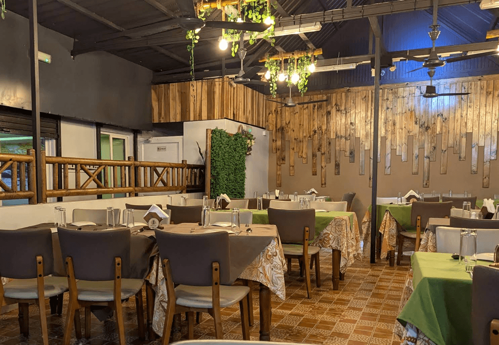 Escale des Îles Restaurant and Inn — Souillac, Mauritius